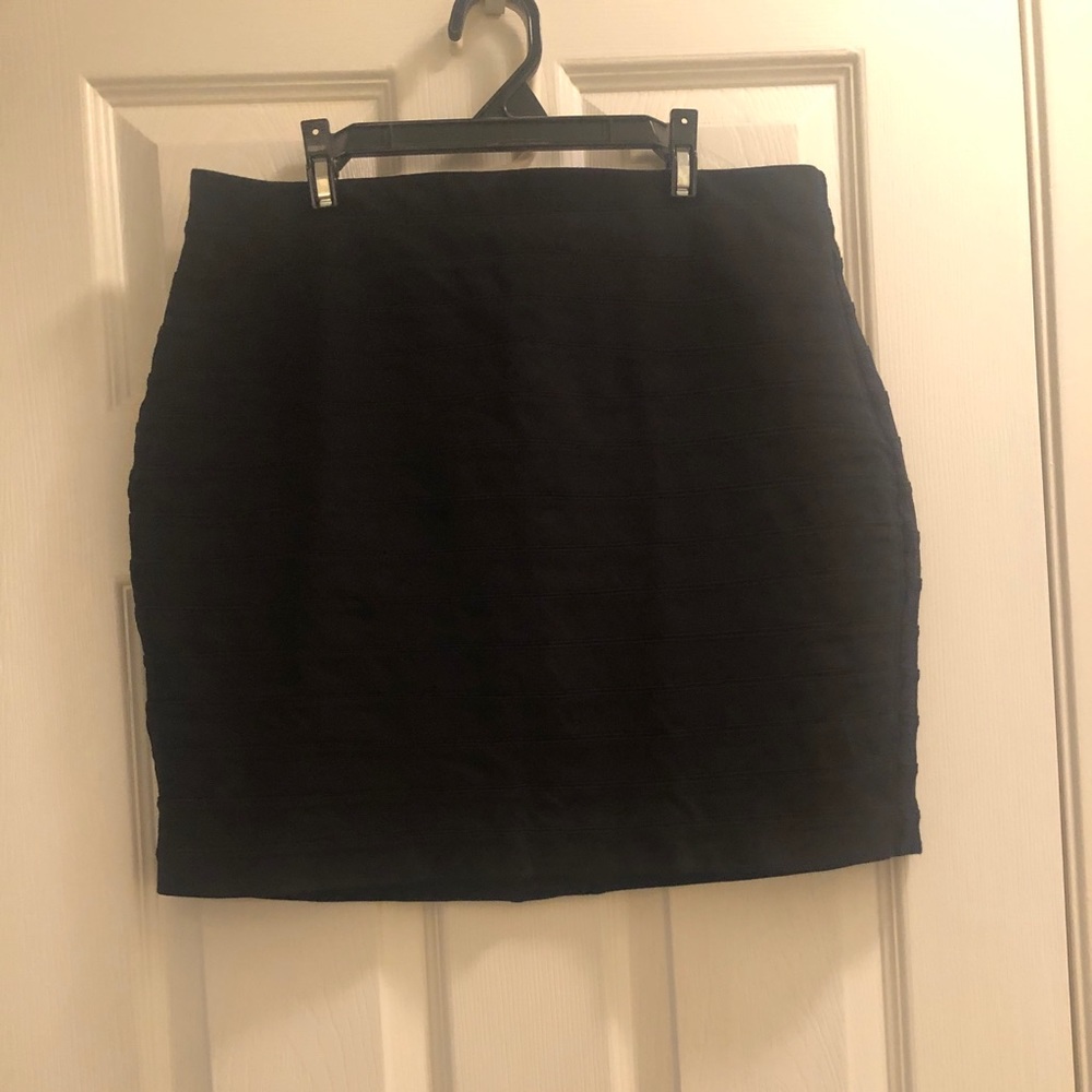 Express Black mini skirt